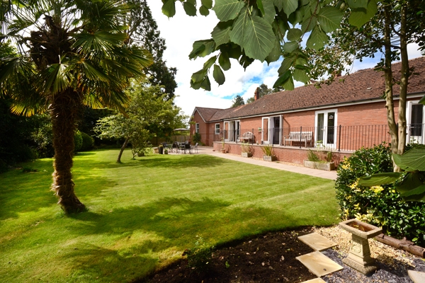 The Knoll Nursing Home (Yeovil)